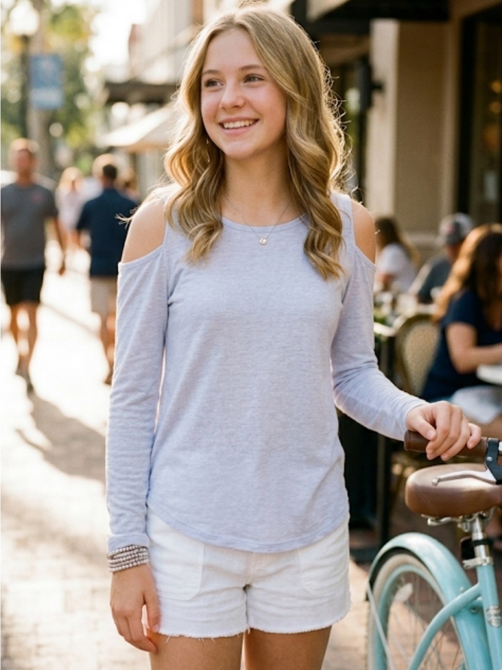Hollister Cold Shoulder Top size S